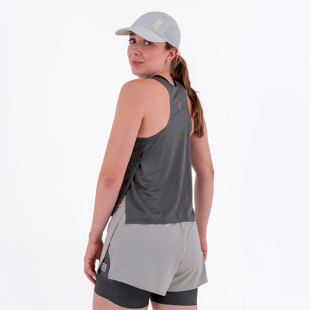 CAMISETA RUNNING MANGA SISA LEVIT GRIS PARA MUJER