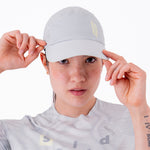 GORRA RUNNING KOOLER GRIS CLARO UNISEX