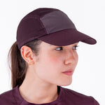 GORRA RUNNING KOOLER CIRUELA UNISEX