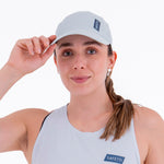 GORRA RUNNING KOOLER AZUL CLARO UNISEX