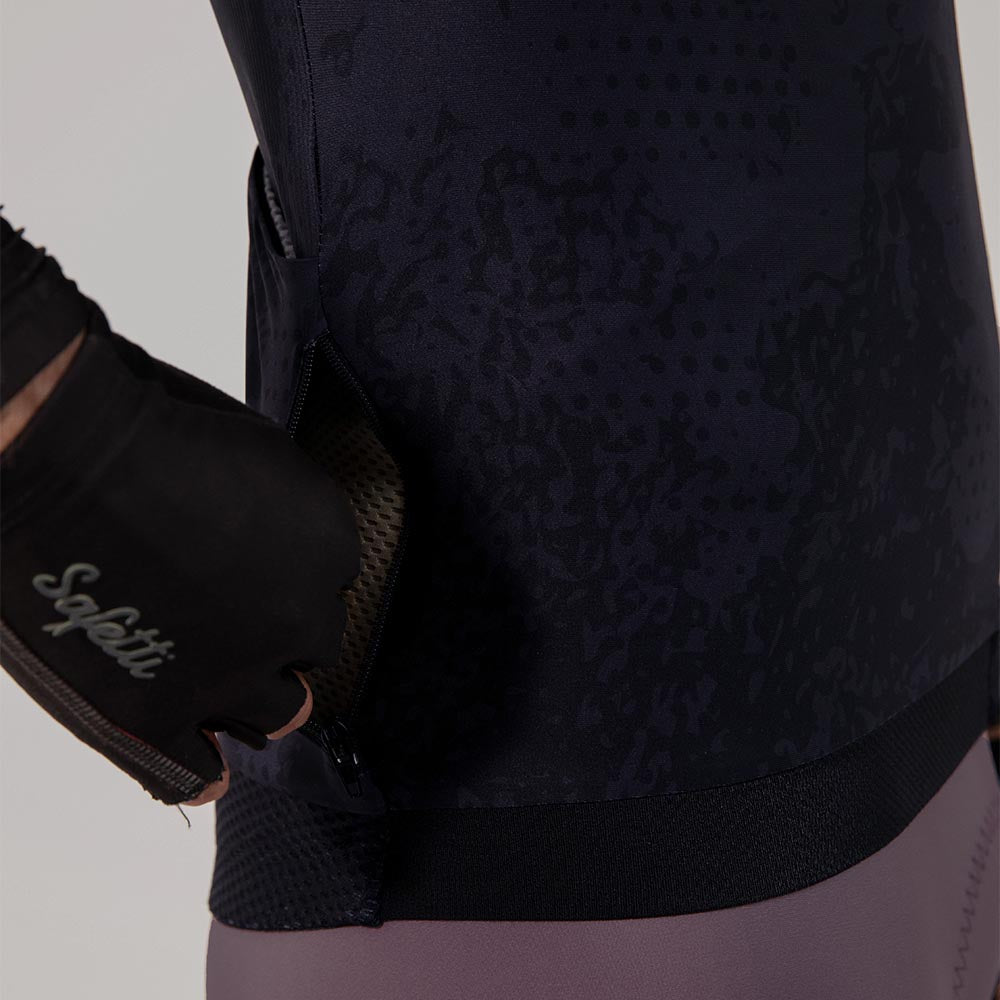 CAMISA CICLISMO MANGA LARGA ESSENTIAL BLACK PARA HOMBRE