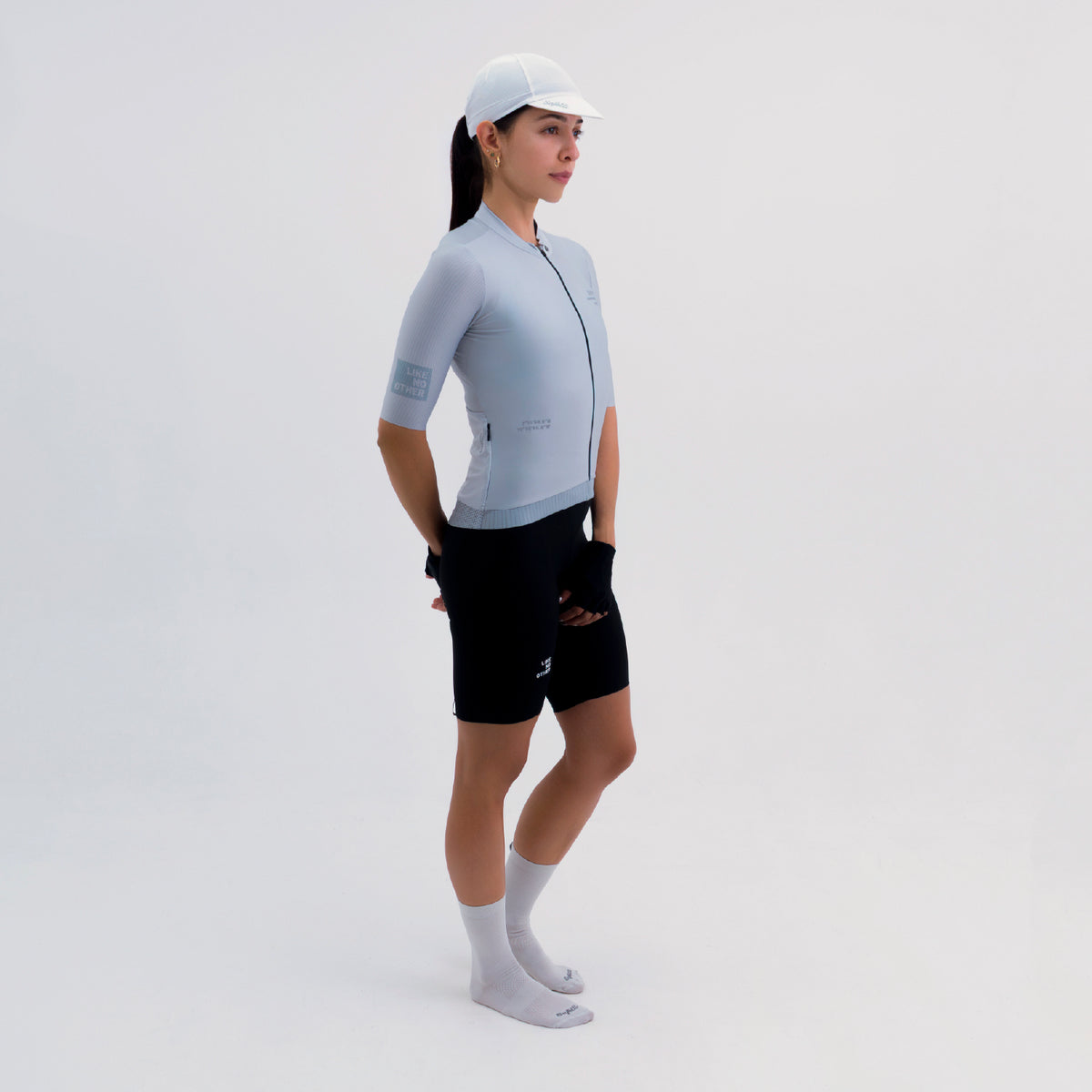 CAMISA CICLISMO MANGA CORTA LATITUDE GRIS PARA MUJER