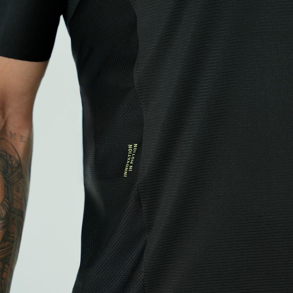 CAMISETA RUNNING MANGA CORTA PRO 405 NERO PARA HOMBRE