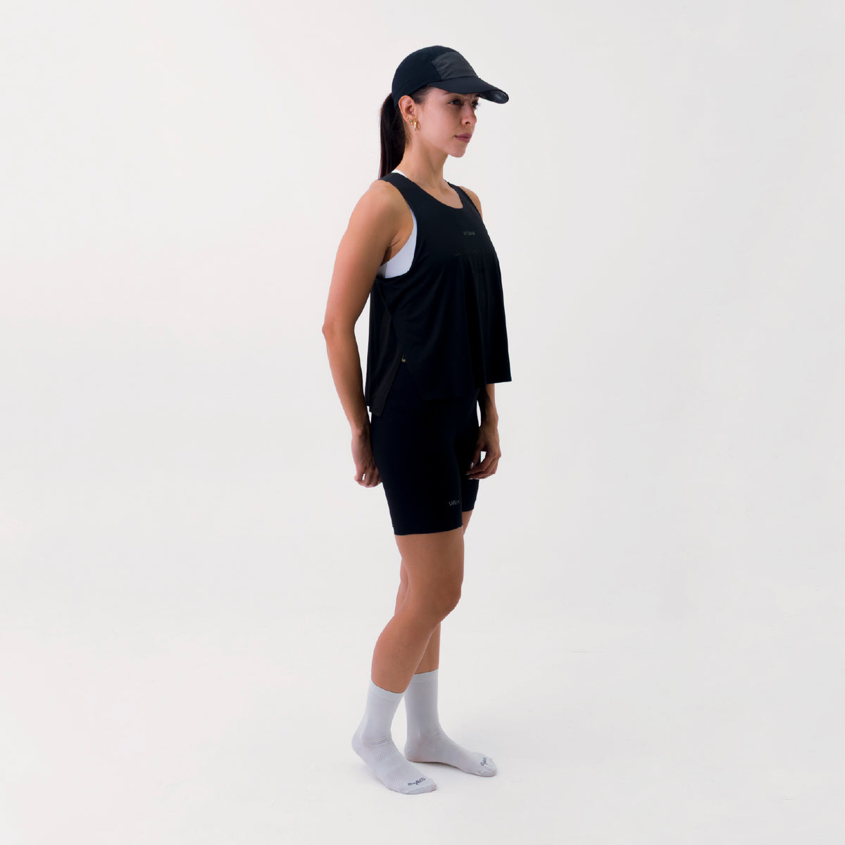 CAMISETA RUNNING MANGA SISA LEVIT BLACK PARA MUJER