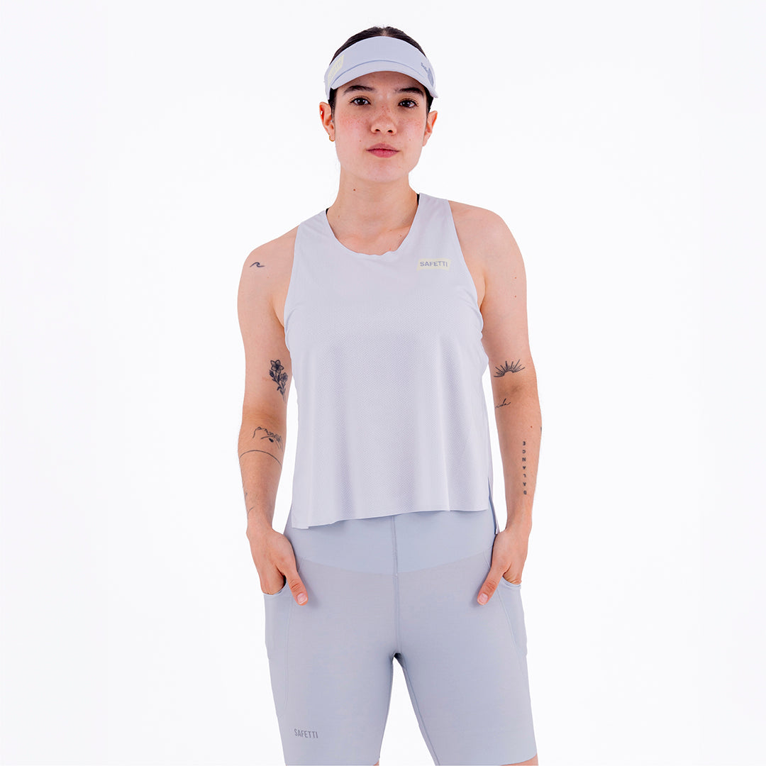 CAMISETA RUNNING MANGA SISA LEVIT GRIS CLARO PARA MUJER