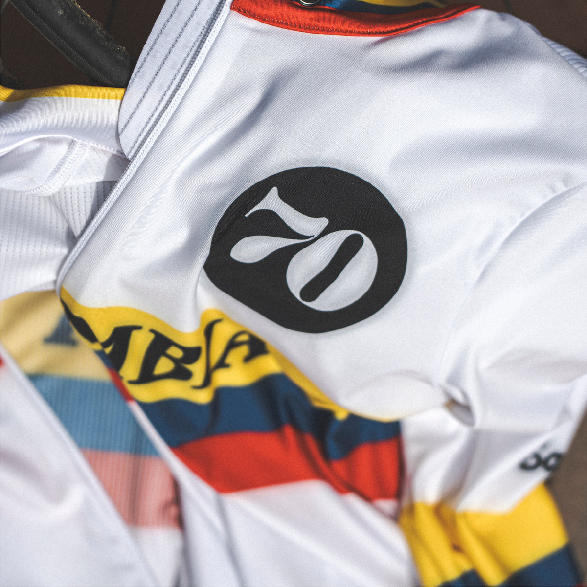 CAMISA CICLISMO MANGA LARGA COLOMBIA COCHISE 70 PARA HOMBRE