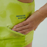 TOP RUNNING/PÁDEL POCKET LEMON PARA MUJER