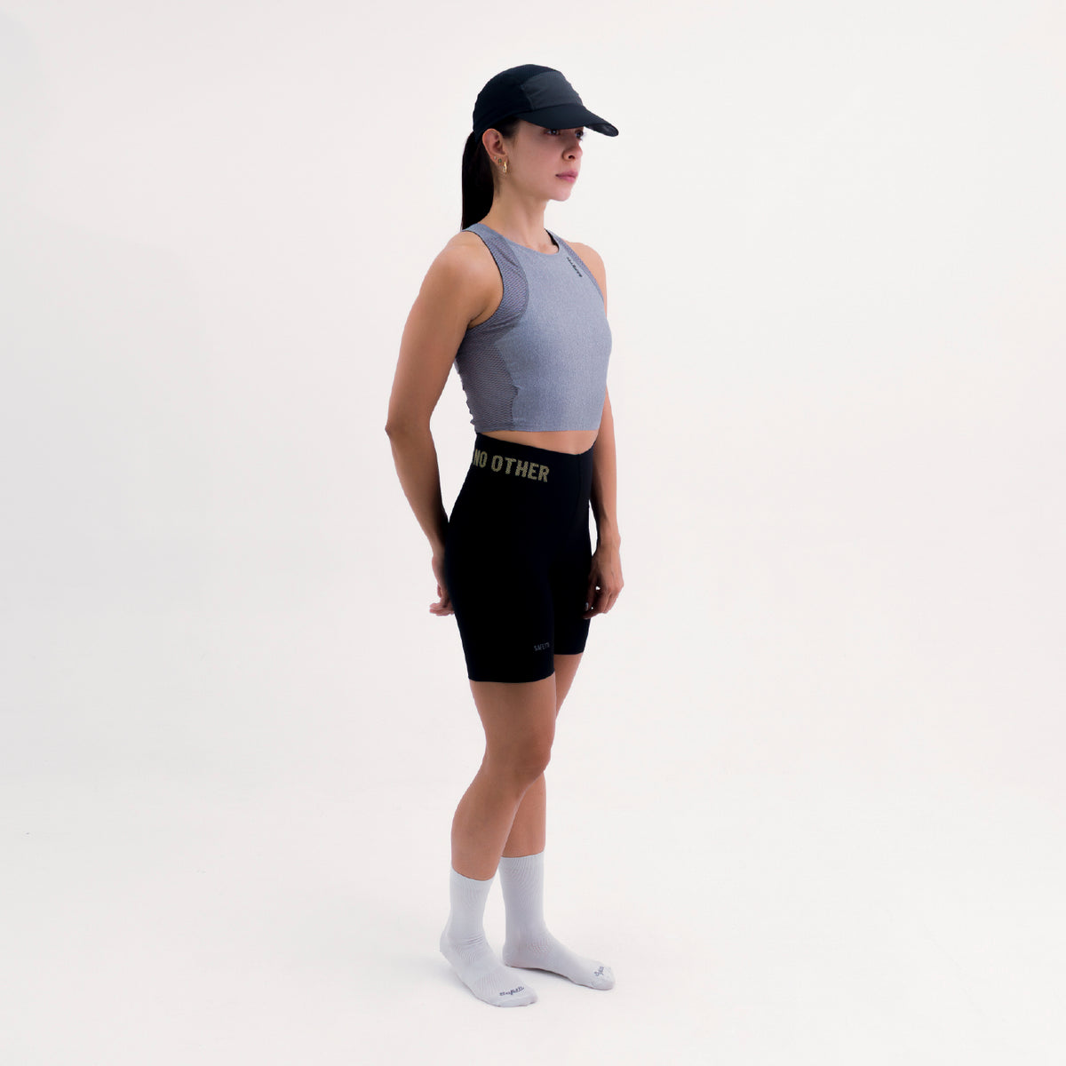 CROPTOP RUNNING/PÁDEL POCKET GRAY PARA MUJER