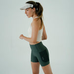 SHORT RUNNING TITÁN CUT FOREST PARA MUJER