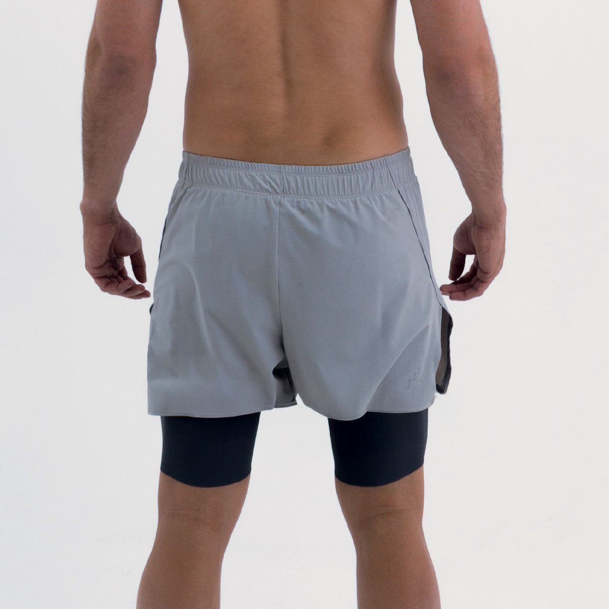 PANTALONETA RUNNING/PÁDEL BREEZE GRAY PARA HOMBRE