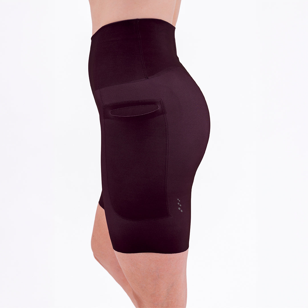 SHORT RUNNING TITÁN EVO CIRUELA PARA MUJER