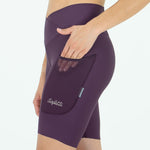 SHORT RUNNING TITÁN VINO PARA MUJER