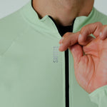 CHAQUETA RUNNING AQUALITE VERDE CLARO PARA HOMBRE