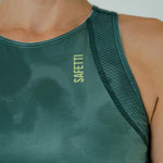 TOP RUNNING/PÁDEL POCKET OLIVA PARA MUJER