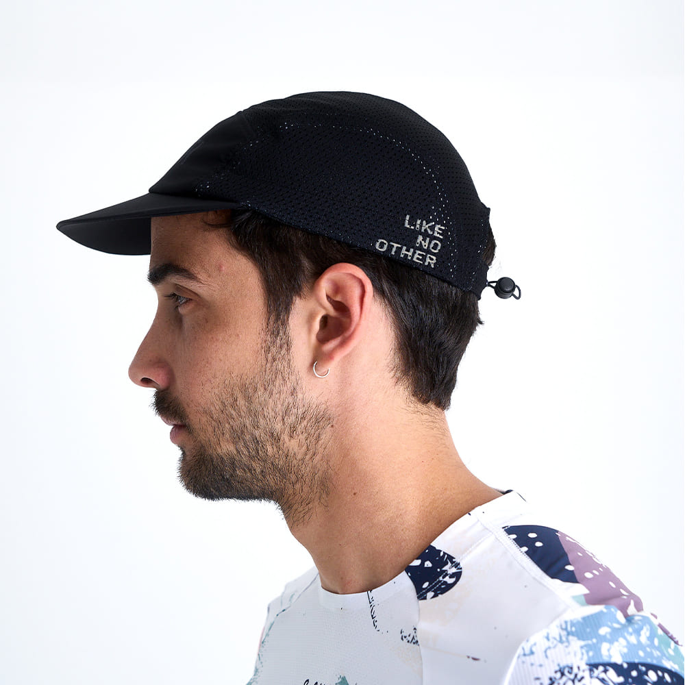 GORRA RUNNING KOOLER BLACK UNISEX