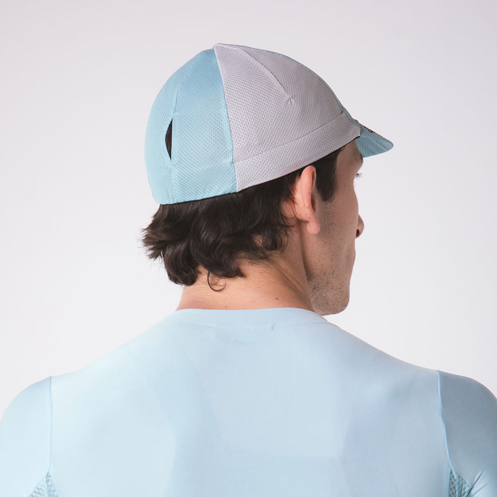 GORRA CICLISMO ESSENCIAL COLORS SKY BLUE UNISEX