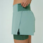 PANTALONETA RUNNING/PÁDEL BREEZE GREEN PARA MUJER