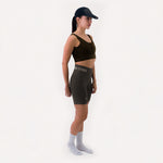 SHORT RUNNING TITÁN EVO GRIS PARA MUJER