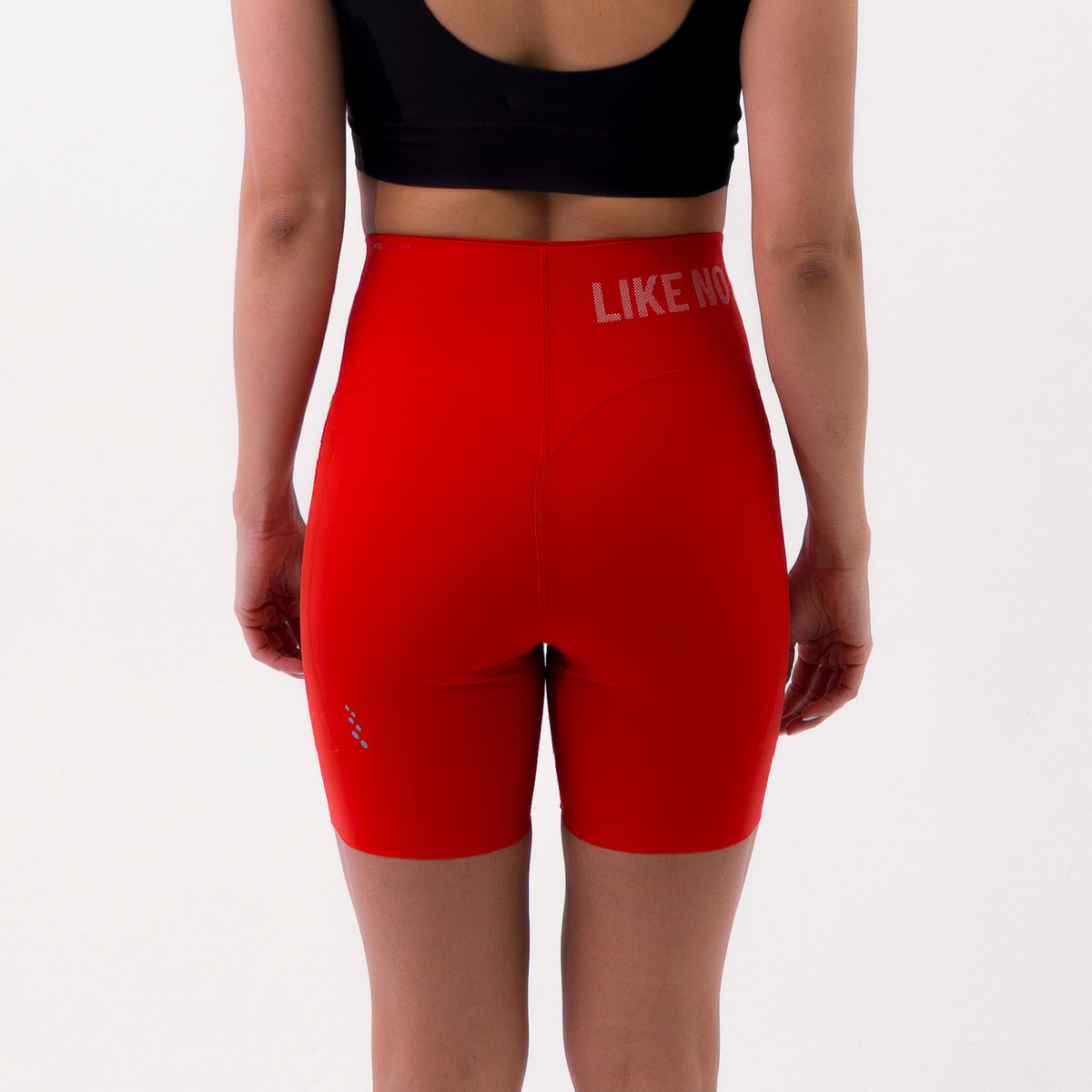 SHORT RUNNING TITÁN EVO CHERRY PARA MUJER