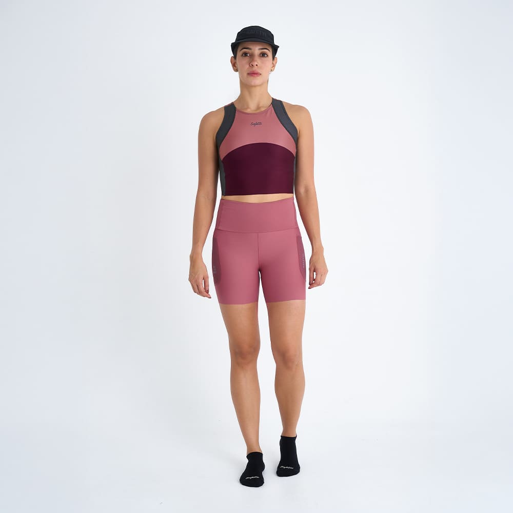 SHORT CORTO RUNNING TITAN 2.0 CUT ROSA PONCHE PARA MUJER