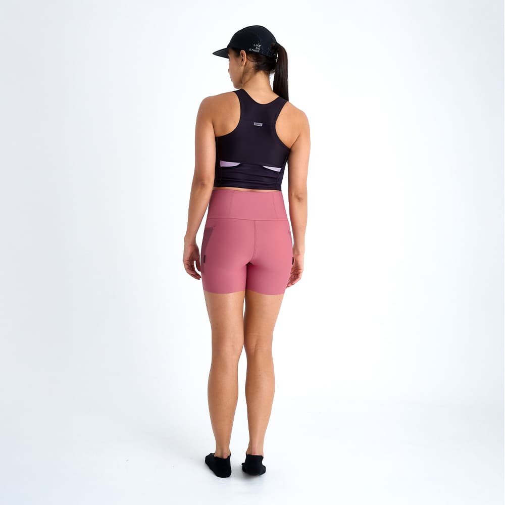 SHORT CORTO RUNNING TITAN 2.0 CUT ROSA PONCHE PARA MUJER