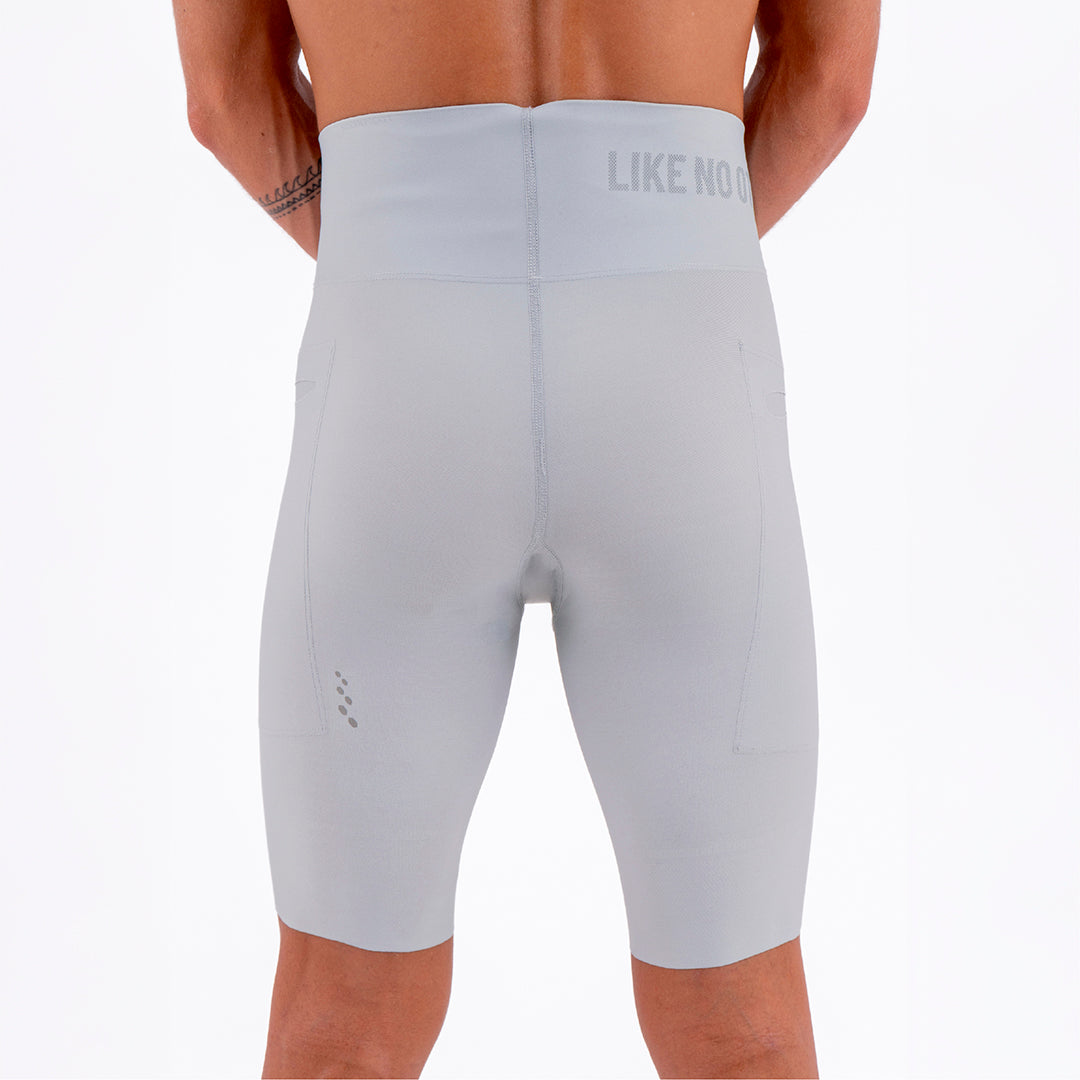 SHORT RUNNING TITÁN EVO GRIS CLARO PARA HOMBRE