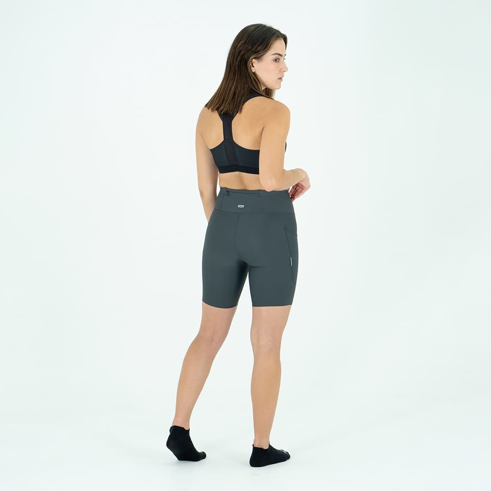 SHORT RUNNING TITÁN GRIGIO PARA MUJER