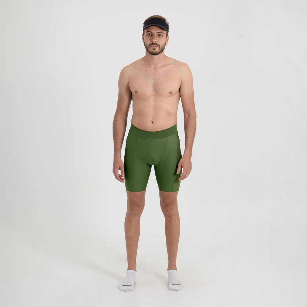 SHORT RUNNING TITÁN OLIVA 2.0 PARA HOMBRE