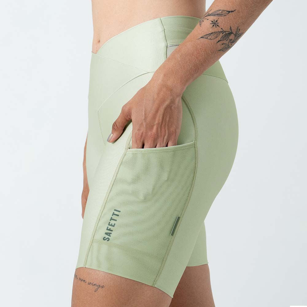 SHORT RUNNING TITÁN 2.0 STEVIA PARA MUJER