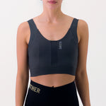 TOP RUNNING SYNK GRIS PARA MUJER
